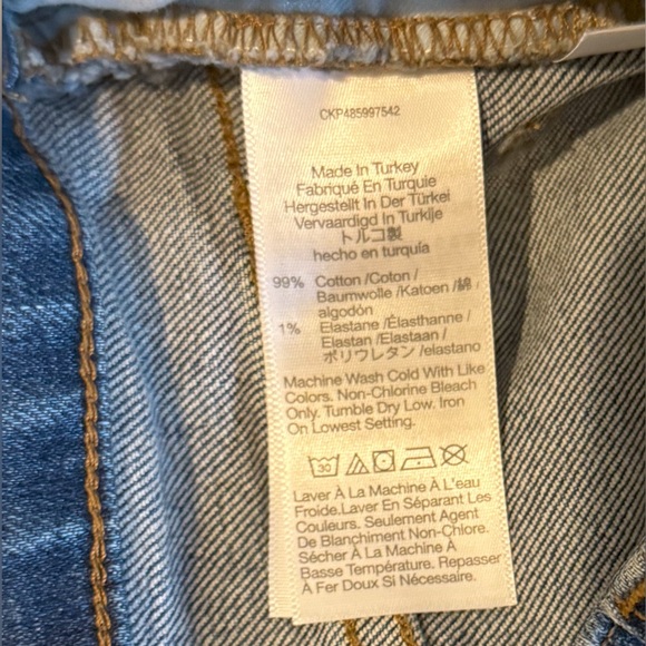 NWT Tall Perfect Vintage Jean in Barnfield Wash Size 31 Tall - Picture 11 of 11